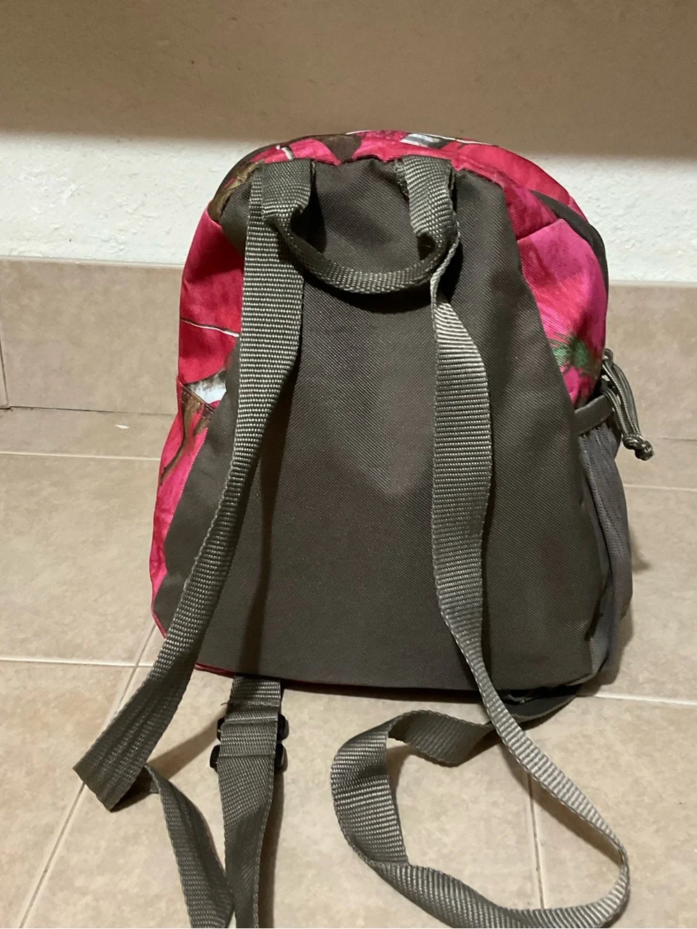 Magellan Outdoors Small Pink Realtree Camo Women’s Backpack